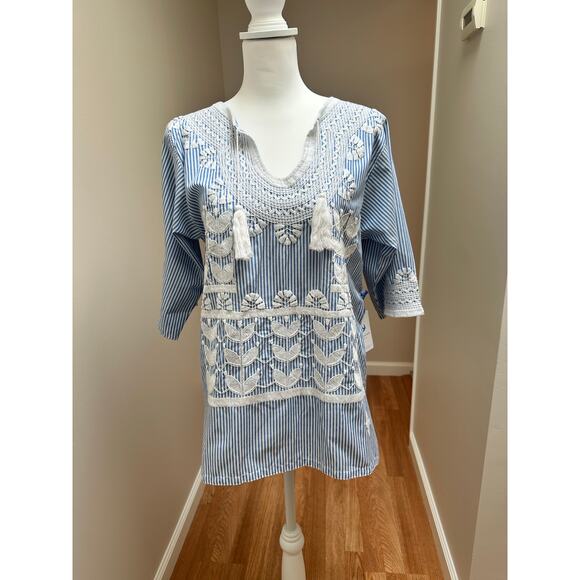 NEW NWT Mi Golondrina Hand Made Tunic Top Blue White size Small - Picture 1 of 9